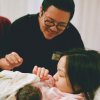 徐佳莹的第一张三口之家的照片显示了他儿子的昵称“乐高