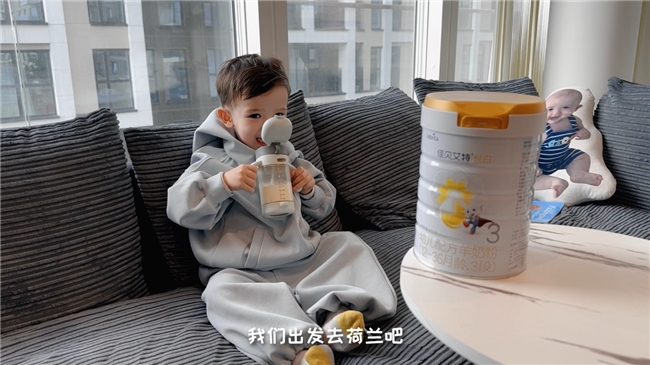 母乳不足纠结新生儿奶粉？真实经历告诉你，新生儿喝什么品牌的奶粉更好！