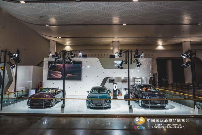 宾利首次亮相消博会 将于海南建立首家品牌体验中心