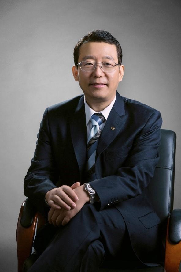 两会冯兴亚：提升国产芯片应用率/加快换电模式推广